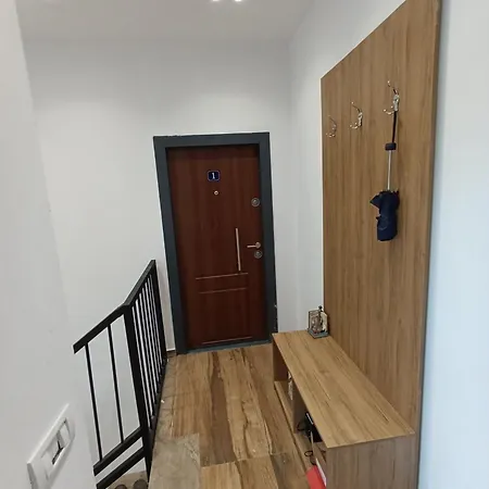 Apart Otel Peleus -suite 1 Tiran